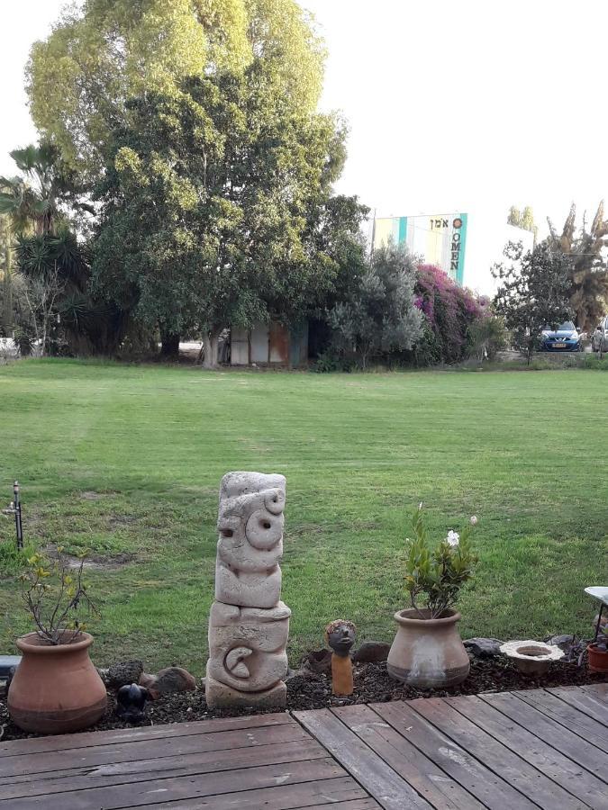 Kibbutz Hatzor A Room Close To Ashdod Hatzor Ashdod ภายนอก รูปภาพ